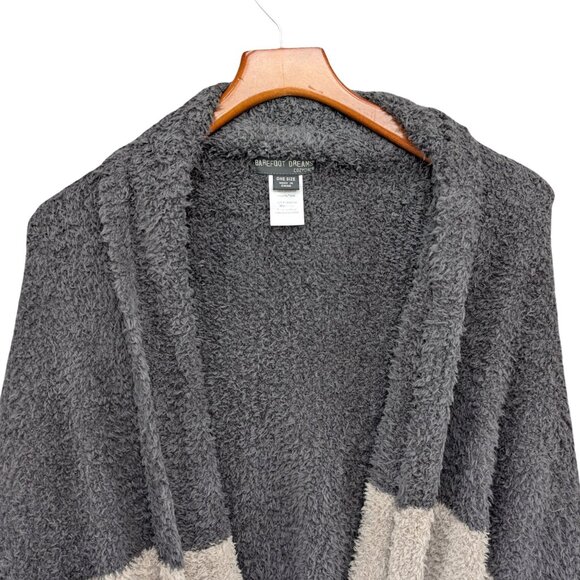 Barefoot Dreams CozyChic Malibu Wrap Womens Grey Cream Chenille Fringe Size OS - Picture 4 of 7